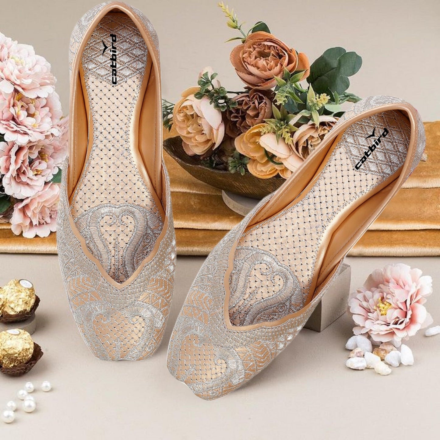 CatBird Women's Golden Embroidered Traditional Flats Punjabi Jutis 6 UK