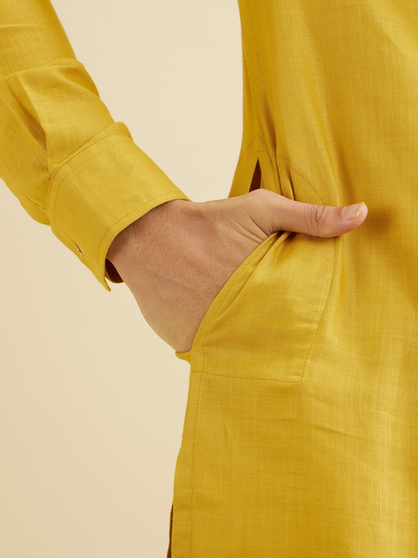 Manyavar Men's Cotton Solid Kurta (Mustard,L)