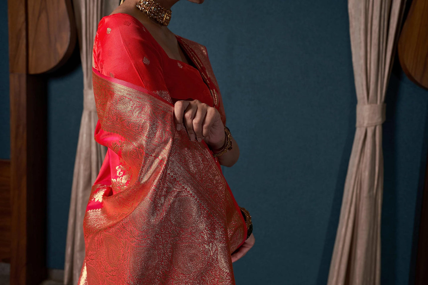 Vardha Women's Banarasi Satin Silk Saree with Blouse Piece, Zari Woven Pink Sari Vishika, 699