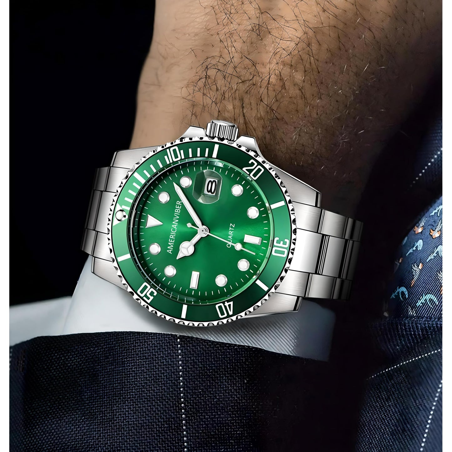 AMERICANVIBER Luxury Diver Watch with Green Dial, Stainless Steel Band, Date Display, Quartz Movement (Green)