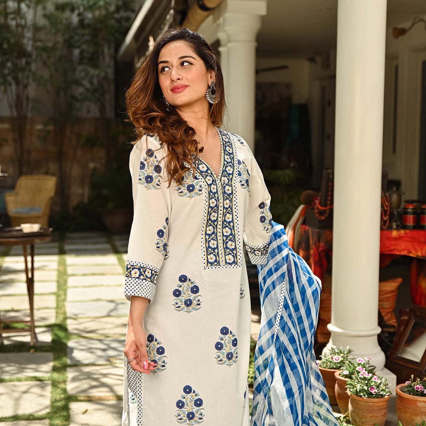 Royal Export Women's Paisley Floral Printed Salwar Suit Set White