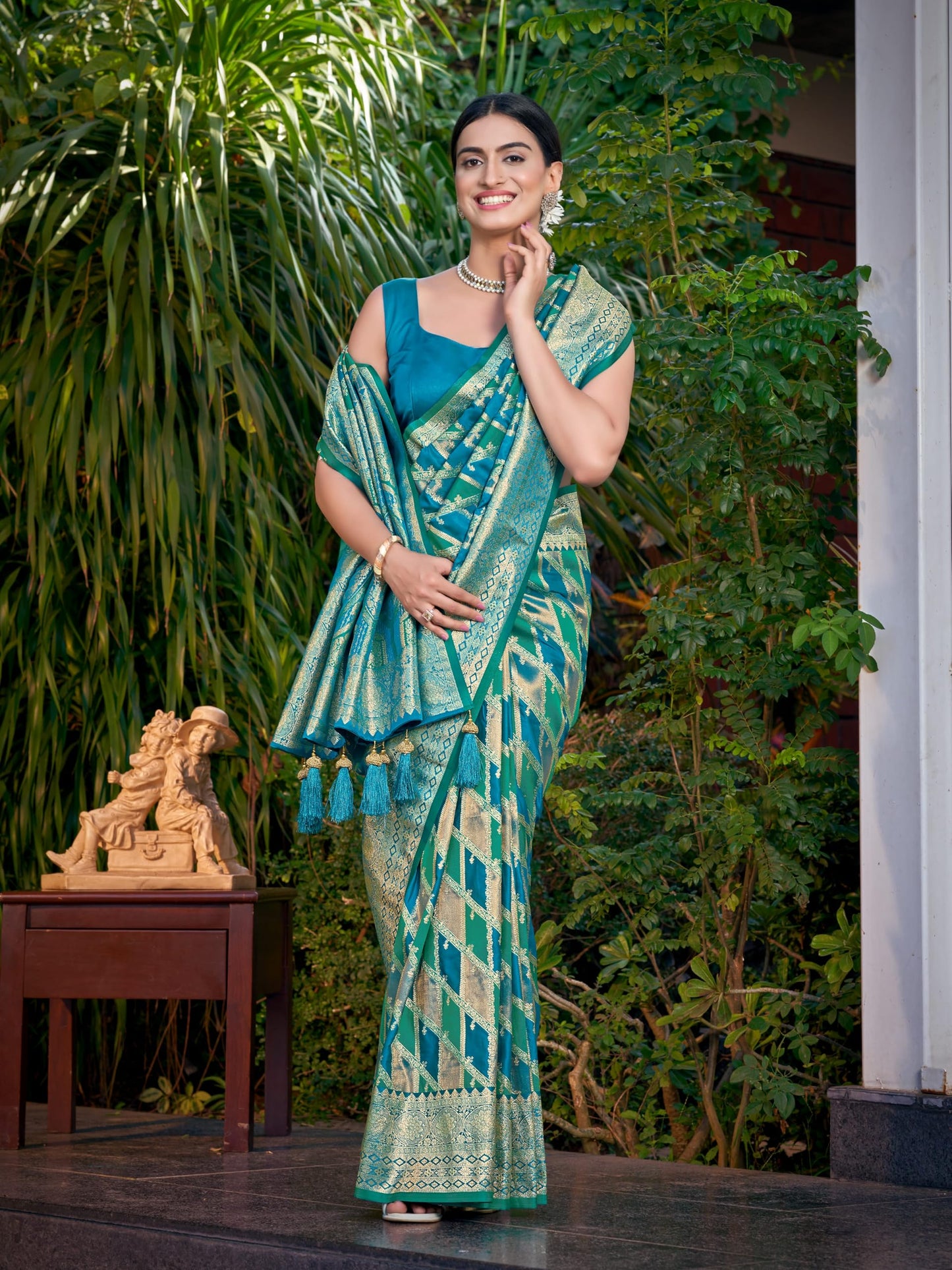 MANOHARI Women's Most Trendy Banarasi Satin Silk Woven Turquiose Blue Saree With Heavy Jacquard Work Saree With Blouse Piece_MN2042