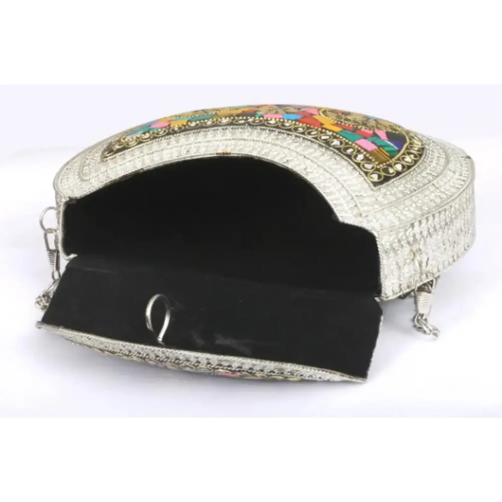 Beautiful And Attractive Women Clutch Bridal Womens Antique Brass Purse Ethnic Handmade Metal Clutch Bag 