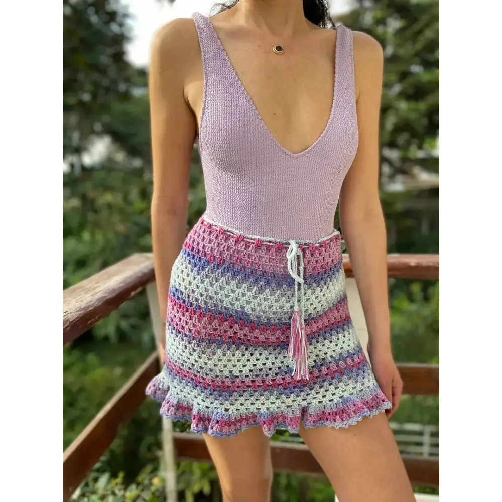 Elegant Multicoloured Knitted Woven Design Skirts For Women 