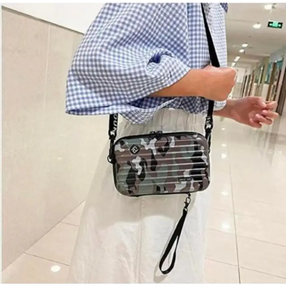 Fashionable Hand-held Bag With Sling Strap 