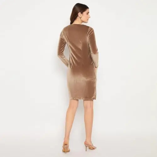 Madame Front Ruched Detailed Solid Brown Midi Velvet Dress