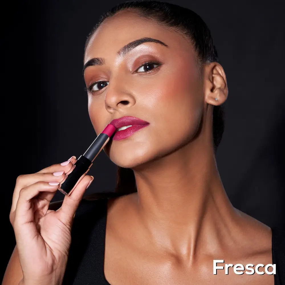 RENEE Crush Glossy Lipstick Fresca 4gm Non-drying Highly