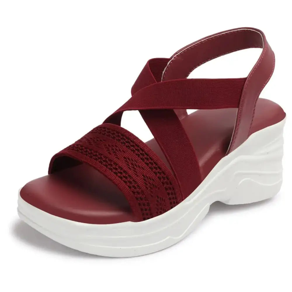 SHOMEE Trending Flat Sandals l Stylish Slipper For Women's, Girl's Outdoor  & Party Wear Women Maroon Flats - Buy SHOMEE Trending Flat Sandals l  Stylish Slipper For Women's, Girl's Outdoor & Party