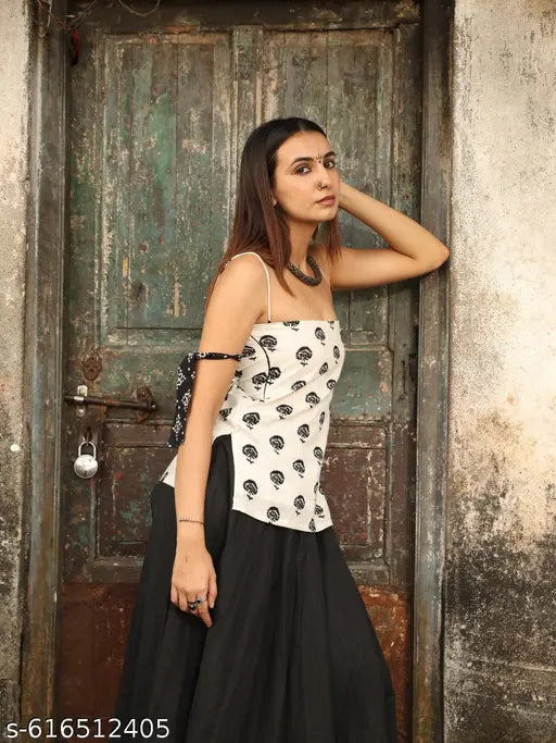 Anni Designer Women's Rayon Viscose White Sleeveless Kurti with Beautiful Floral Printed Work, Elegant Ethnic Top for Festive, Casual & Daily Wear, Stylish Designer Kurta for Women and Girls