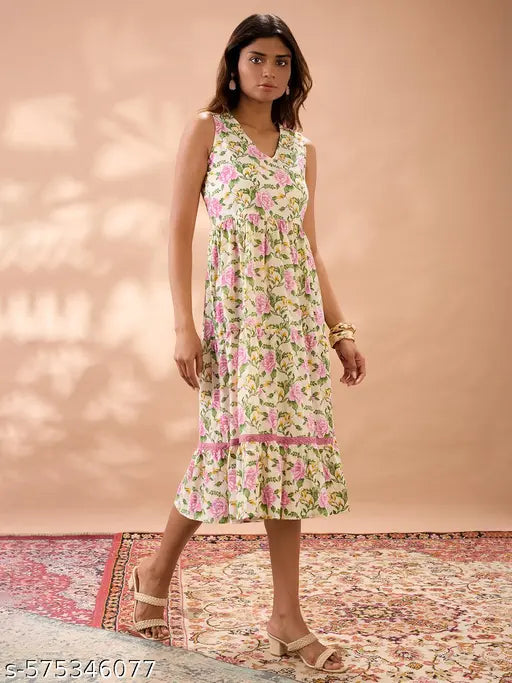 Globus Women Pink V-Neck Floral Print Gathered & Tiered Lace Inserts A-Line Midi Fusion Dress