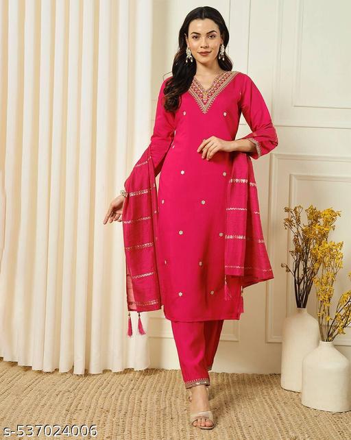 Myra Refined Women Kurta Sets