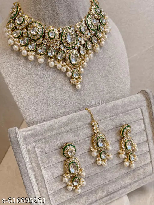 Royal   White Heavy Bridal Kundan Choker Necklace Set with Big Earrings & Maang Tikka for Wedding