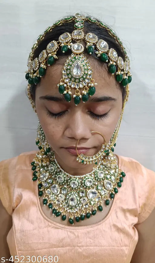 Shimmering  Beautiful Jewellery Allure Unique Jewellery Feminine Chic Jewellery Ladies Twinkling set Elite Graceful Jewellery Gold - Plated Golden Dulhan Bridal Jewellery Set Diva Chunky jewellery Set Dulhan Set