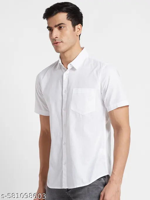 Globus Men White Solid Cotton Regular Fit Casual Shirt