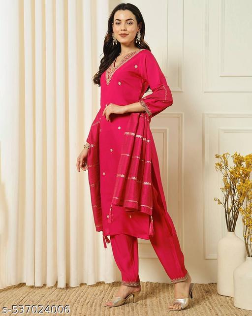 Myra Refined Women Kurta Sets