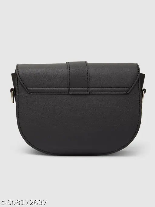 Globus Women Black Solid Sling Bag