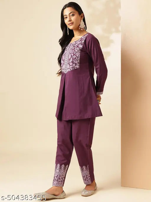 Vbuyz Women'S Dark Purple Solid A-Line Cotton Stitched Co-Ord Set