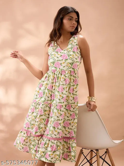 Globus Women Pink V-Neck Floral Print Gathered & Tiered Lace Inserts A-Line Midi Fusion Dress