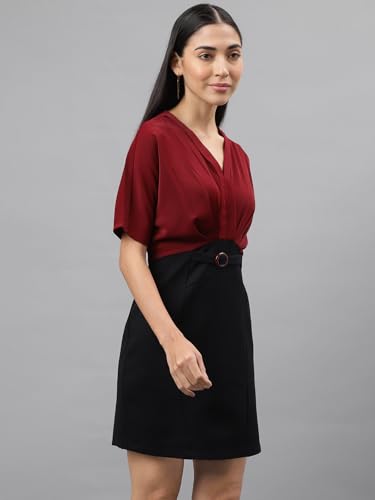 Latin Quarters Women Maroon Half Sleeve V-Neck Women 2 Fir 1 Dress