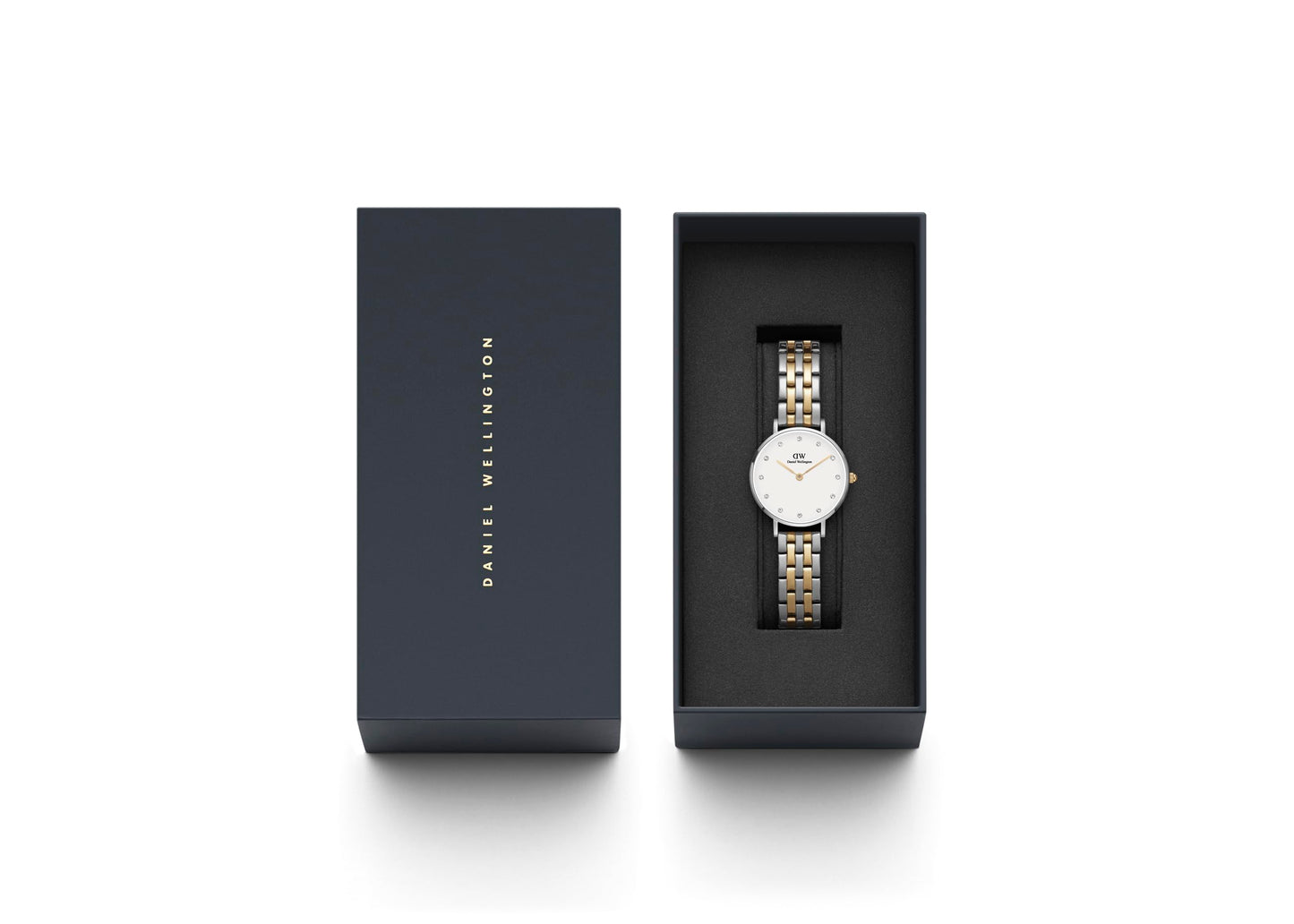 Daniel Wellington Petite Lumine 28 5-Link White Women Analogue Watch