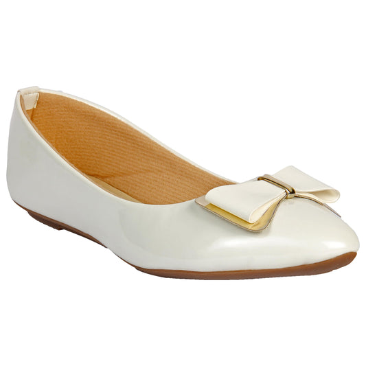 XE Looks Patent Leather White Bellies for Women -UK 5 (White, 5)