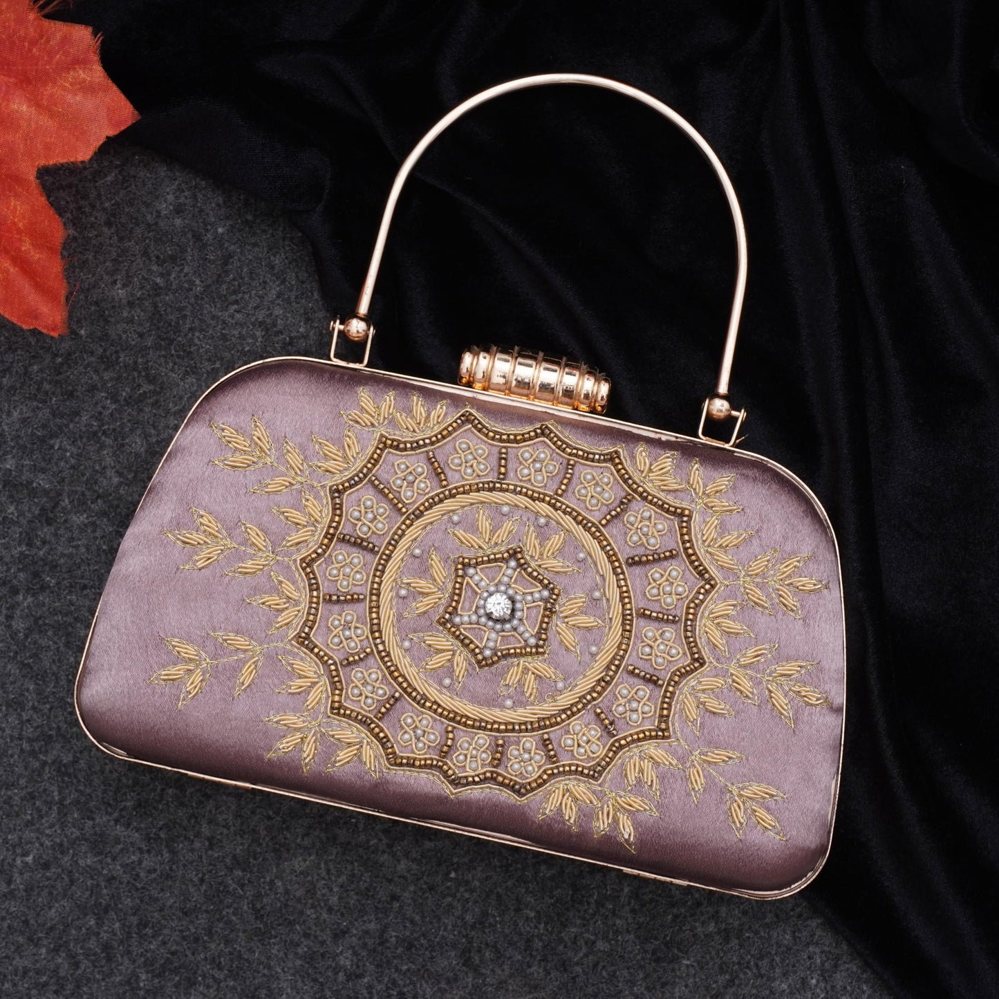 For The Beautiful You Embroidered Women's Clutch (rd-199) (Pink)