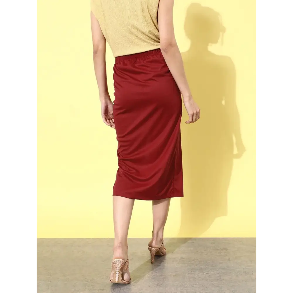 Style Quotient Women Maroon Solid Ruched Straight Side-Slit